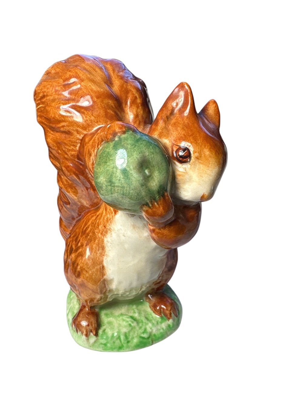 Vintage Squirrel Nutkin figurine Beswick Beatrix Potter